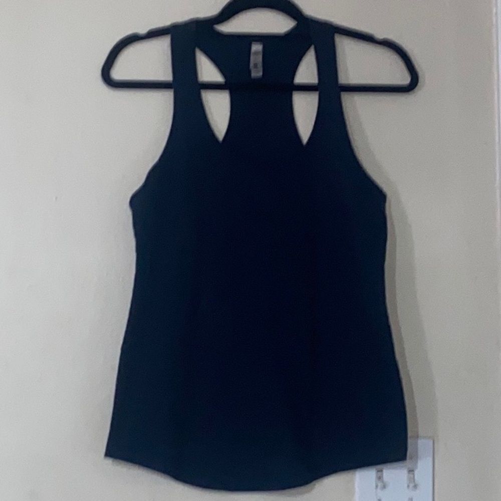 Next Level Apparel T-Shirt M